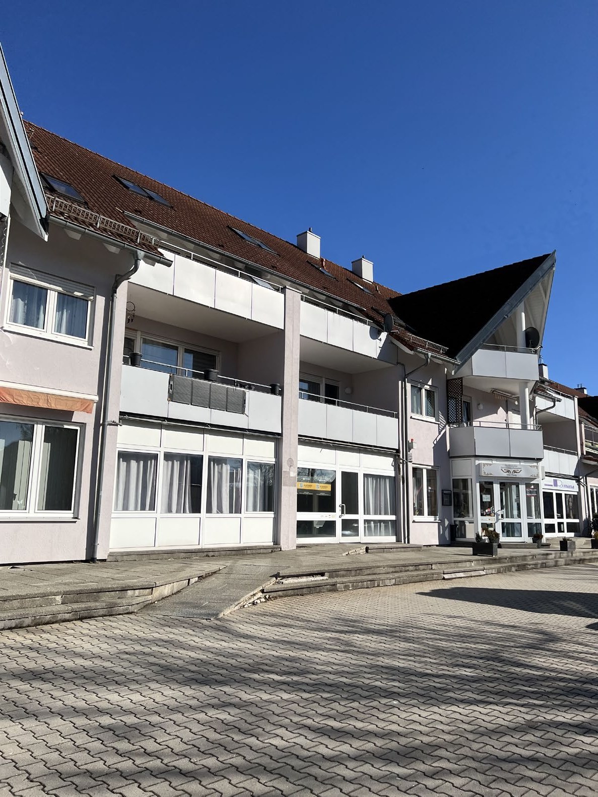 Außenanlage und Zugang